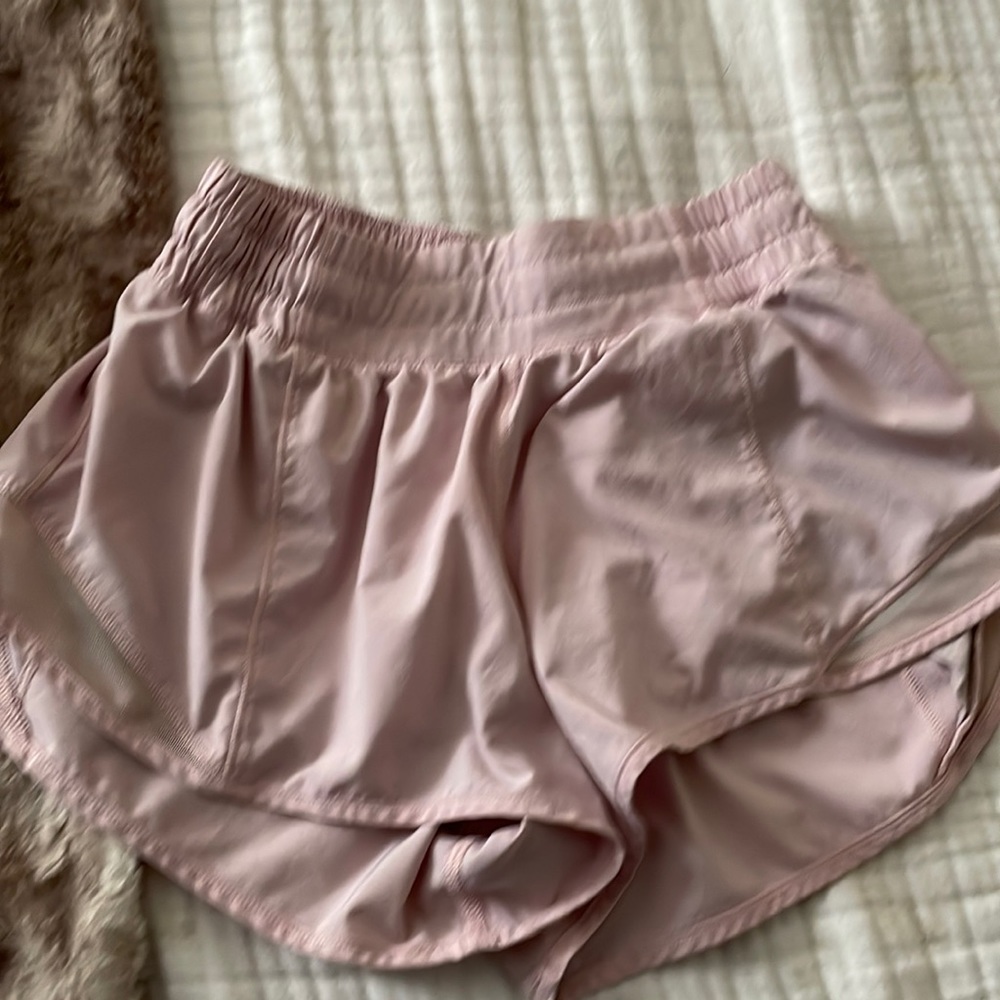 Lulu shorts light pink